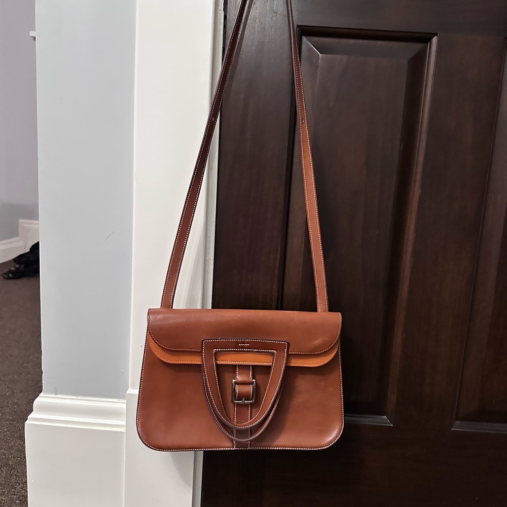 Authentic Hermes Halzan 31 Tan Saddle Leather Crossbody Bag